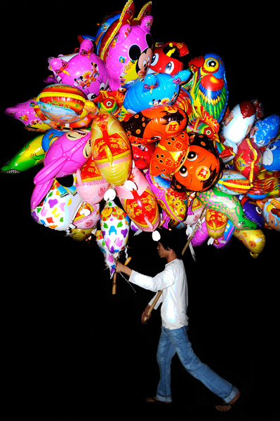 Balloon Man. <br>
Ho Chi Minh City